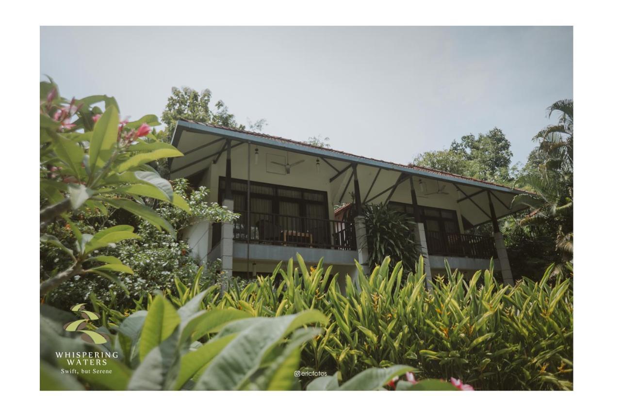 Hotel Whispering Waters Malayāttūr Exterior foto