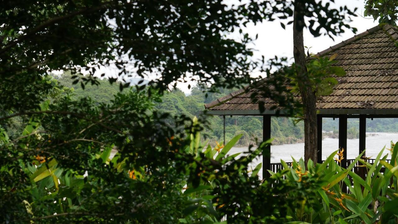 Hotel Whispering Waters Malayāttūr Exterior foto